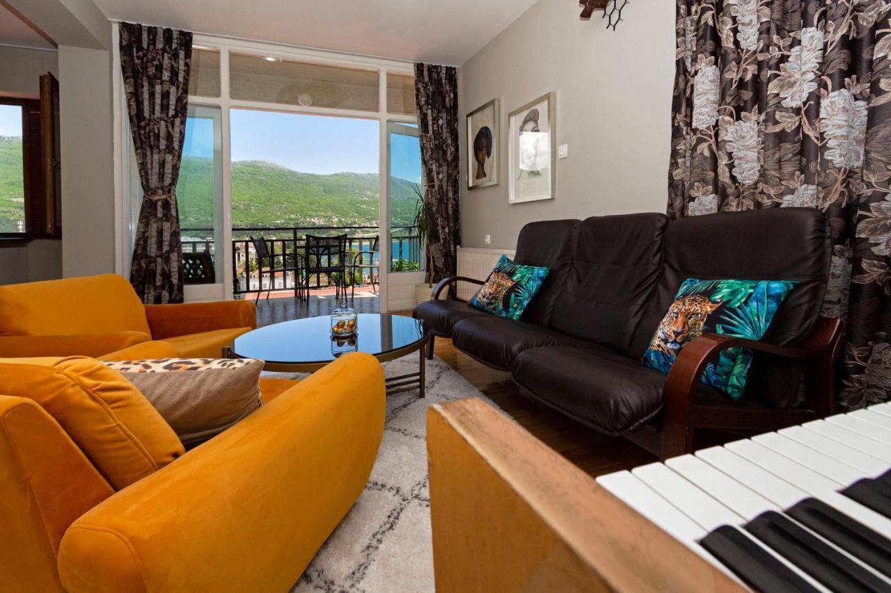 Ines Apartments Ohrid Luaran gambar
