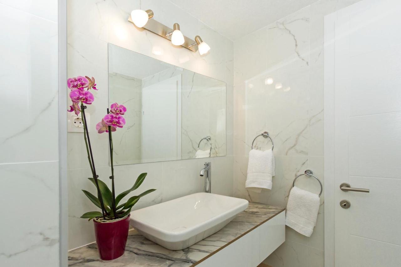 Ines Apartments Ohrid Luaran gambar